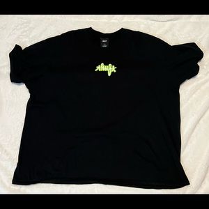 BLACK HUF SHIRT